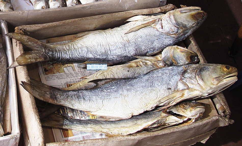 哪种咸鱼好吃无刺,黄色的咸鱼和白色咸鱼哪种好吃