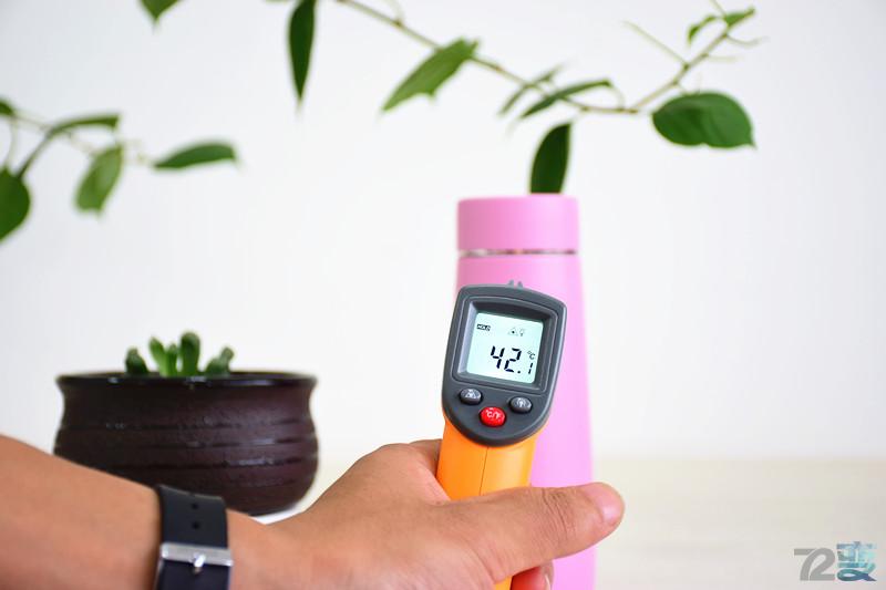 水杯是用来暖手的,什么杯子不是用来喝水的