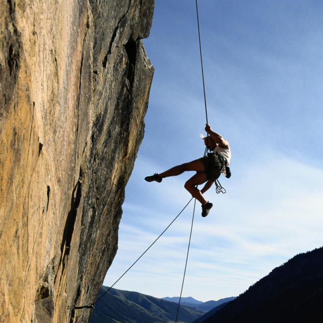 户外攀岩装备有哪些品牌,攀岩运动装备名称有哪些