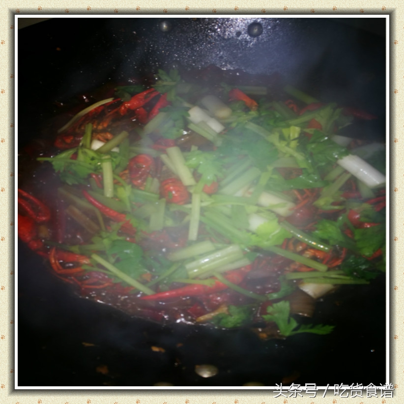 夜市小龙虾怎么吃,商家怎么把小龙虾做的入味