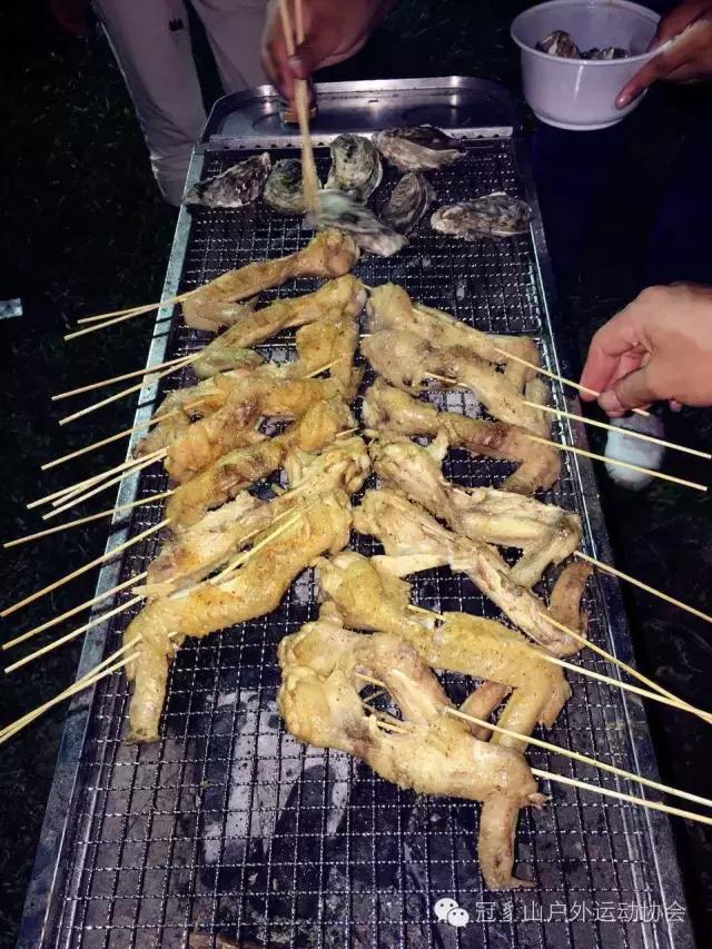 骞插緱婕備寒鍗楁槍,骞插緱婕備寒涓茬儳