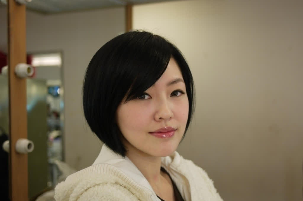 从“徐老师”到“S姐”，小S能火18年的秘密是什么？