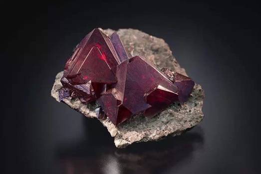 世界112种宝石矿物,盘点那些奇怪宝石矿物