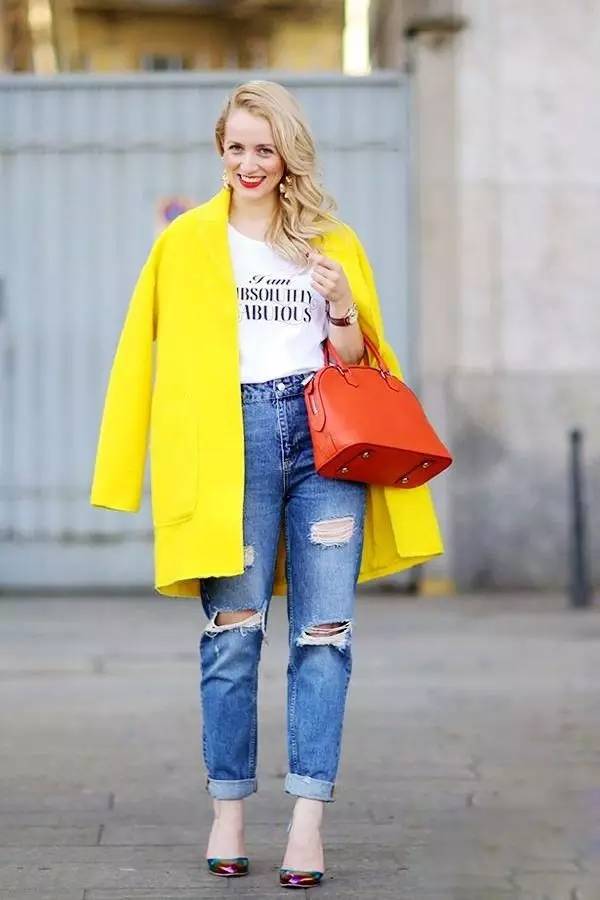 卫衣穿搭加校服,卫衣的最佳搭配方法