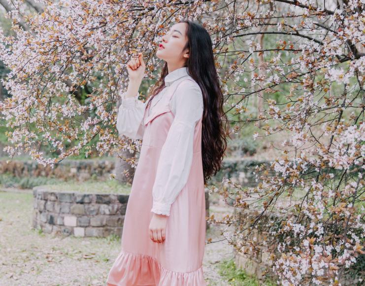 女生国庆出游穿搭推荐,十一国庆出游穿搭推荐