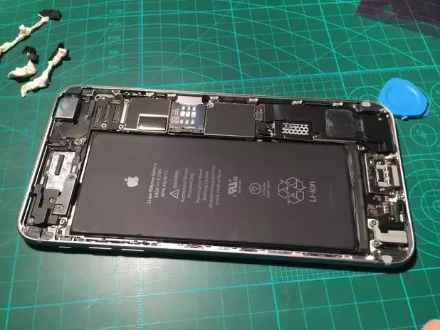 给苹果6s换4000毫安电池,iphone6plus更换电池