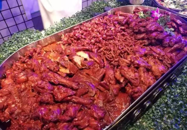 太原一家店都有什么好吃的,这家店菜品经济实惠又好吃