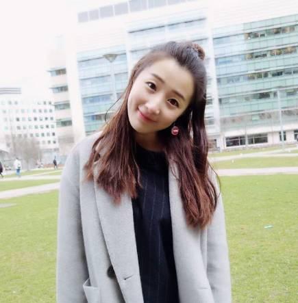 罗休休不会成为第二个papi酱，只会成为第一个罗休休