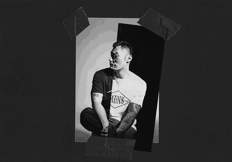 余文乐丨玩车玩表还超爱晒鞋这样的老公请给我来一打