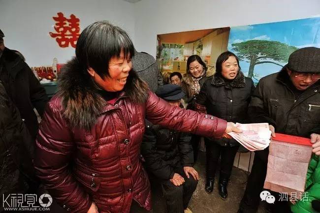 农村办婚礼拱门视频,婚礼在农村办好还是酒店好