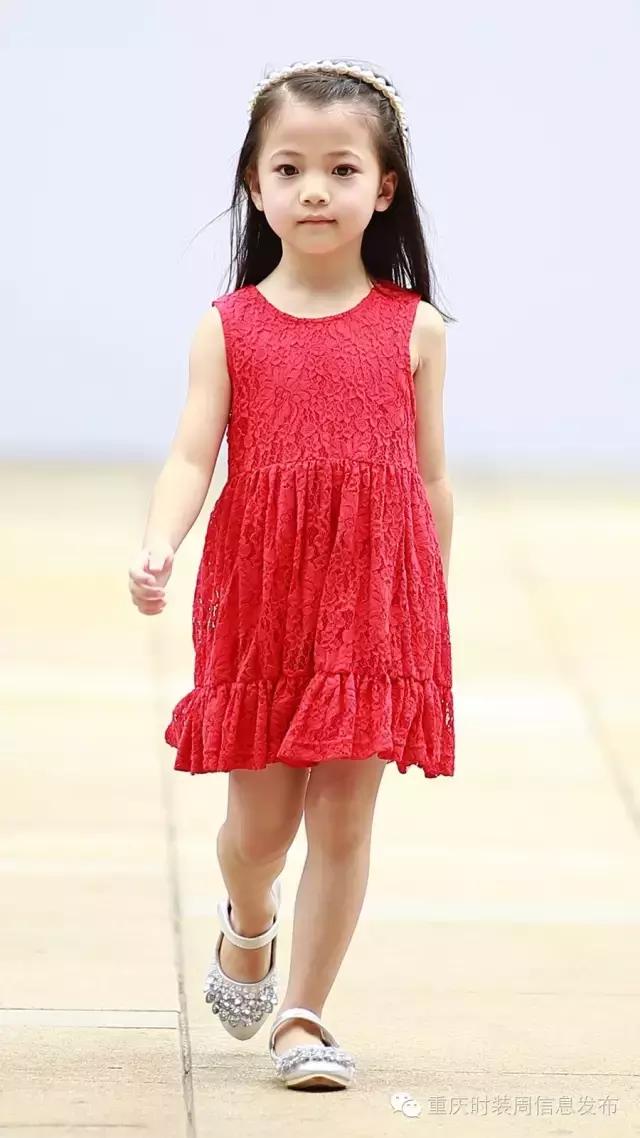 新蒙迪欧重庆时装周：携手重庆时装周捕捉童趣之美