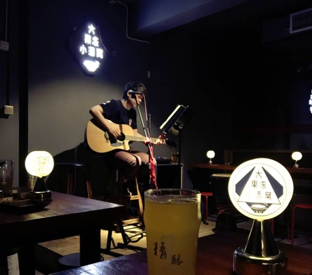 西安顺城巷附近有什么好玩的地方,西安顺城巷小吃街