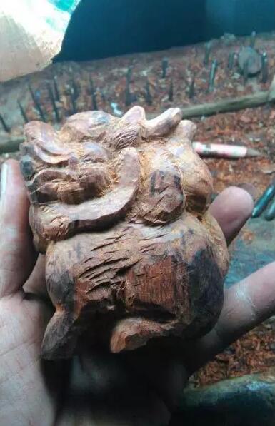 18罗汉小叶紫檀手工雕刻,正宗小叶紫檀手工雕刻图