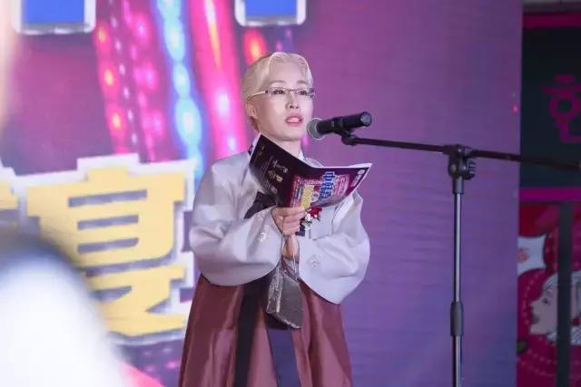 东泰万华汇美食嘉年华，中韩美食，席卷台州