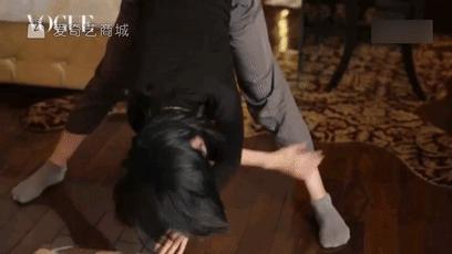 从“徐老师”到“S姐”，小S能火18年的秘密是什么？