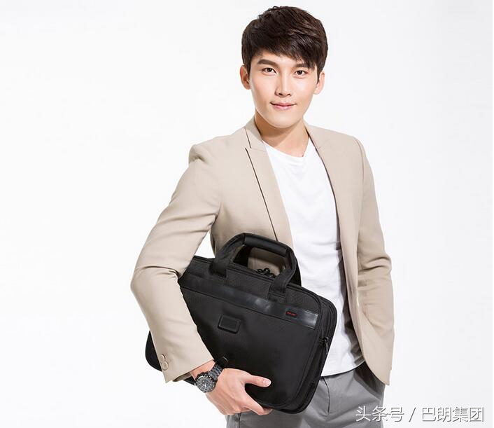 巴朗趣谈，看人先看包？能说明什么问题吗？