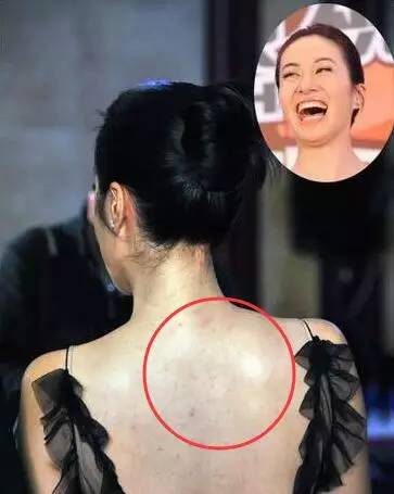 露背婚纱款式,露背婚纱怎么穿好看