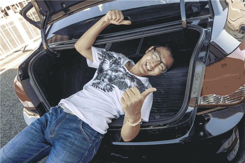 雪佛兰新科鲁兹变形金刚,雪佛兰科鲁兹变形金刚款