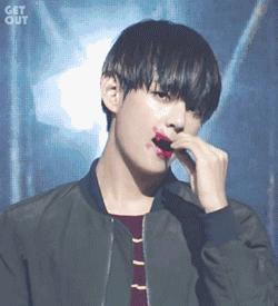 阿玛尼纪梵希迪奥雅诗兰黛视频,香奈儿纪梵希阿玛尼ysl哪个好