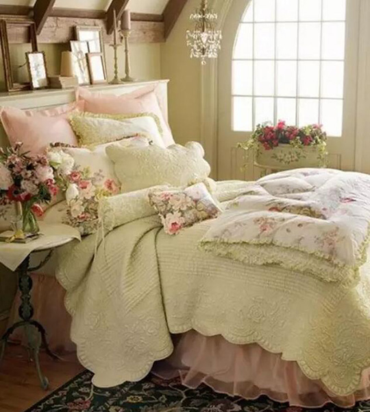 卧室配色促进睡眠,长期失眠的卧室布置