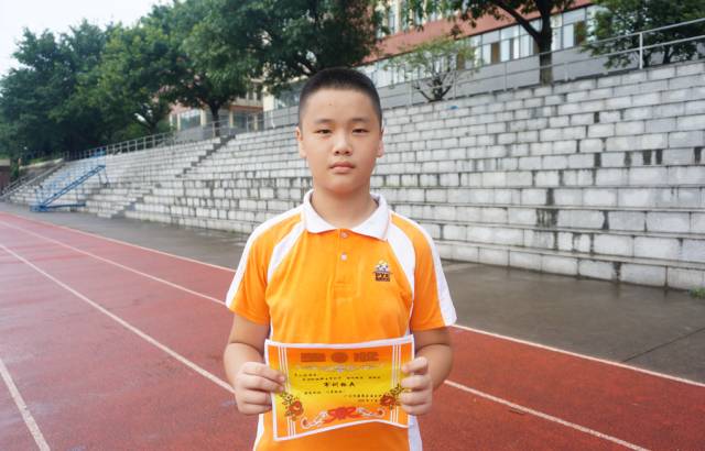 番禺丨多年后，你还记得那年初秋，南村中学操场上的“站军”