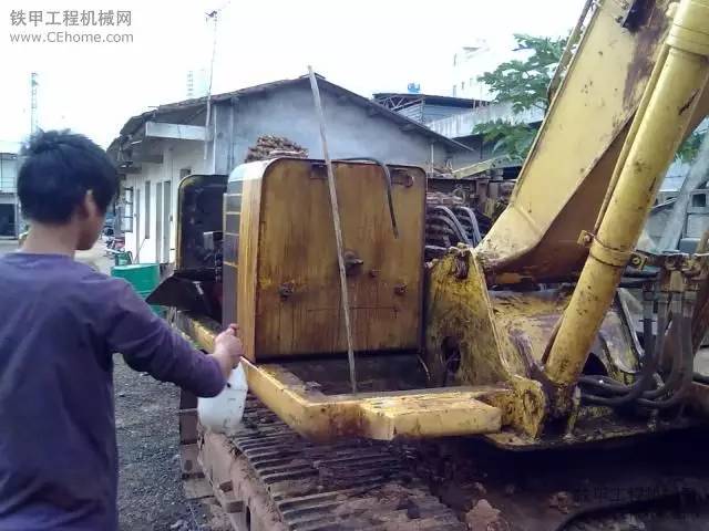 为什么二手挖机比较便宜,合肥的二手挖机怎么那么便宜