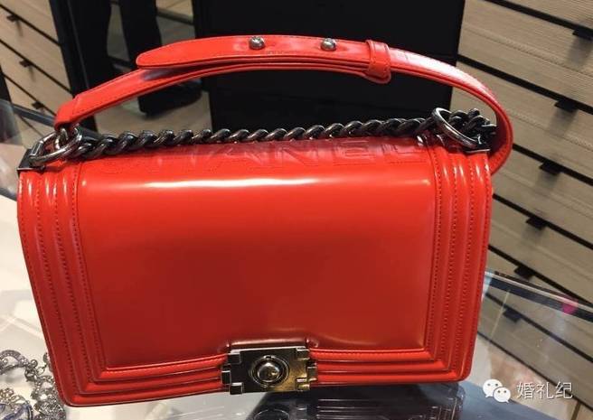 婚包一定要买大红色吗,婚包一定要红色的吗