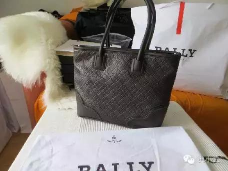 一年四季都可以背的包包推荐,小白领必买的10件东西