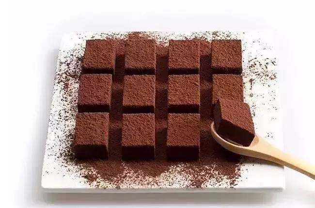 royce抹茶生巧好吃吗,还在代购的奶粉