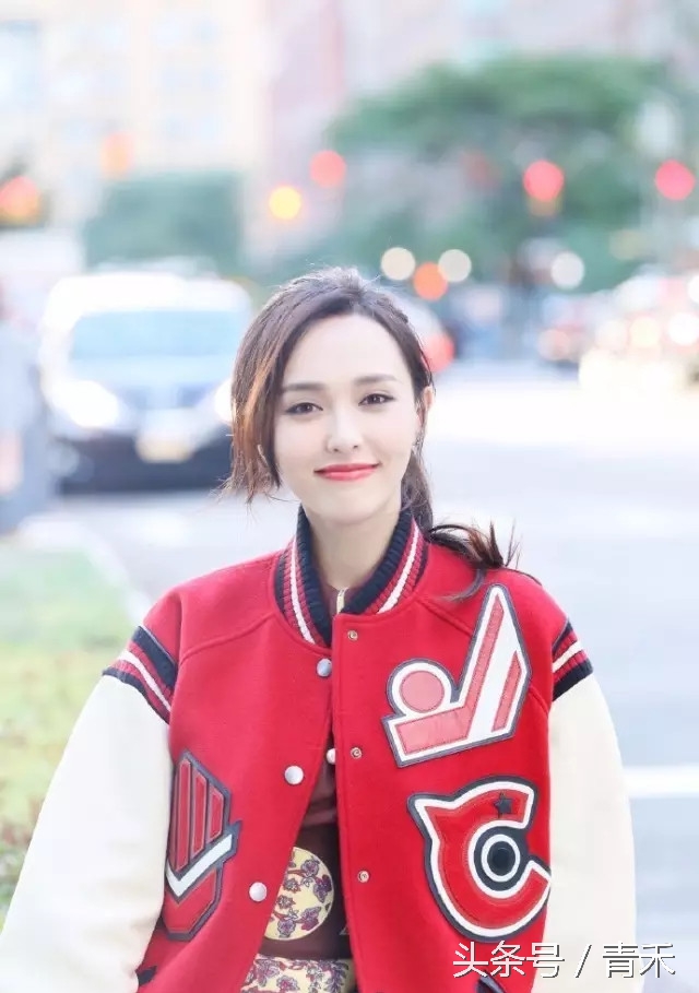 唐嫣李易峰纽约时装秀,唐嫣李易峰一起参加的活动