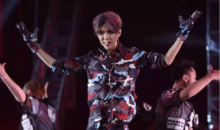 鹿晗怎么成为一个大明星的,鹿晗怎样成为了爱豆的