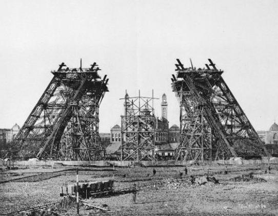 埃菲尔铁塔是世界上第几高建筑物 (埃菲尔铁塔世界最高建筑)