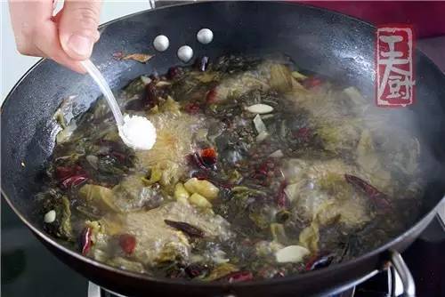 酸菜鱼家庭版龙利鱼,用龙利鱼做酸菜鱼正宗做法