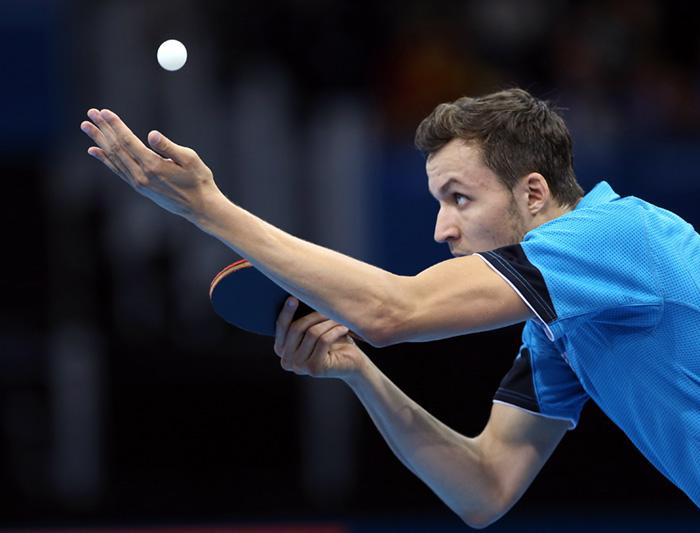 无手残运乒乓球运动员,中国残疾人乒乓球队员赵帅