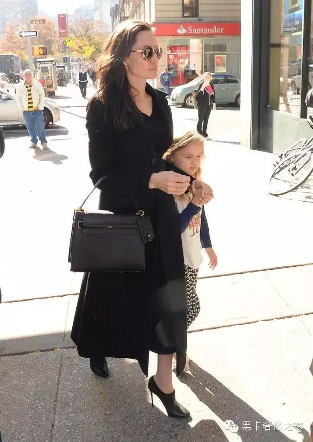 职场不输阵女生上班要背什么包？