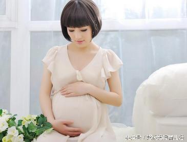 怎样区分羊水破还是漏尿,如何分辨羊水破了还是漏尿