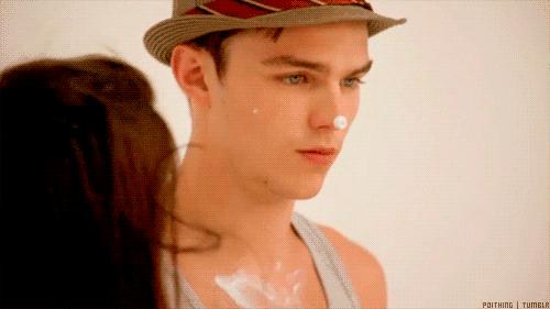 秋天皮肤保湿好物推荐,秋季干性皮肤保湿水推荐