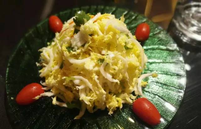 西安顺城巷附近有什么好玩的地方,西安顺城巷小吃街