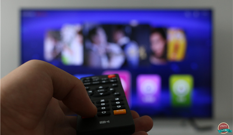 高颜值,大内存!全能影音小霸王—开博尔芒果月光宝盒X5评测