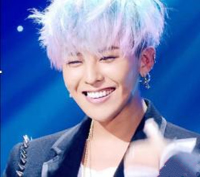 够时尚：染各种发色都好看的明星新技能get到了吗？