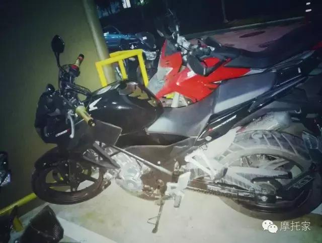 本田cb300复古摩托,本田cb300f极速视频