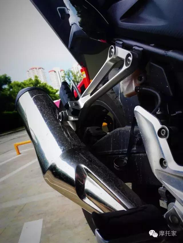 本田cb300复古摩托,本田cb300f极速视频