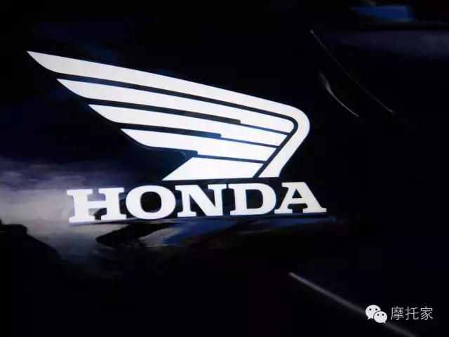 本田cb300复古摩托,本田cb300f极速视频