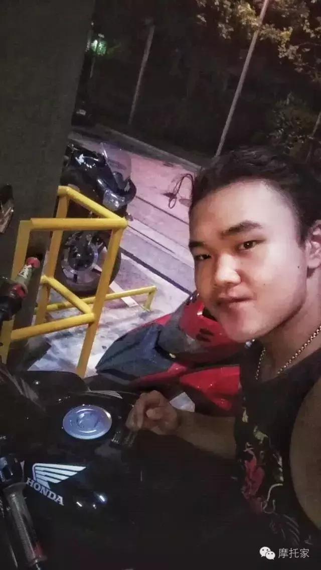 本田cb300复古摩托,本田cb300f极速视频