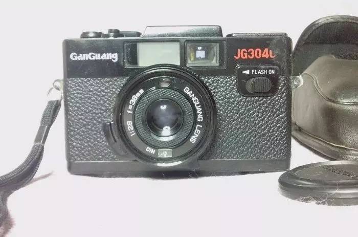 Po出人生中的第一台相机,说完就暴露年龄了！