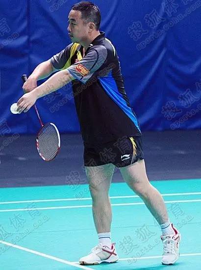 二次击球判定规则,违例球有哪些