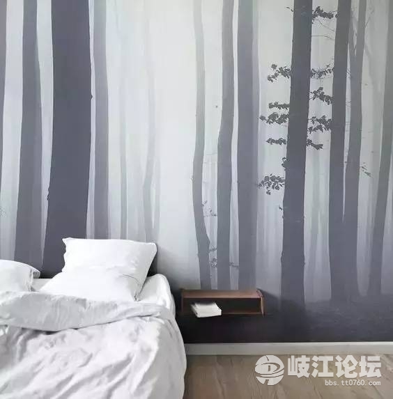 嫌白墙单调,家里墙壁太单调就试试贴点墙纸