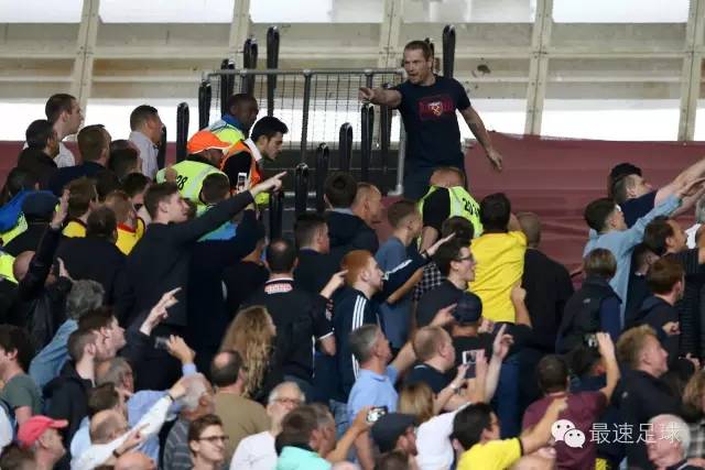 足球球迷背后的愤怒,足球中产阶级