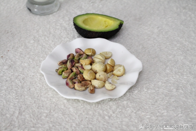 快速消灭坚果的最简单、快捷方法,1分钟轻轻松松搞定