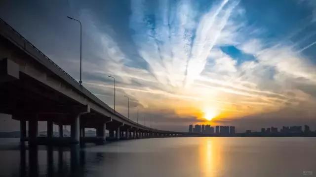 大连能成为国际知名城市吗,大连海鲜全国出名吗